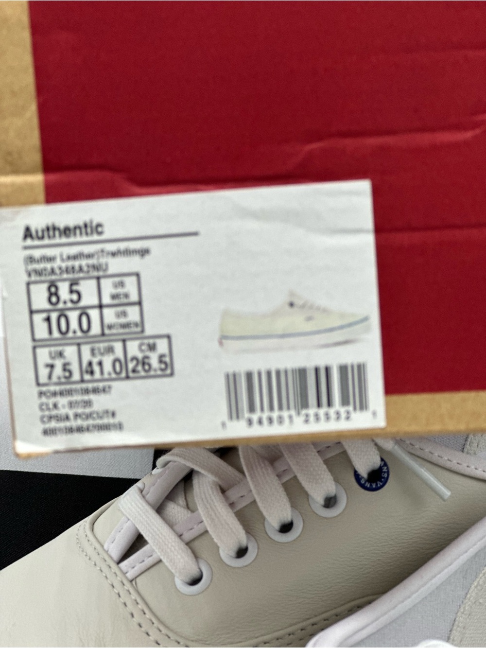 Vans Low-Top Sneakers in Off-White with Navy Trim - Picture 11 of 11